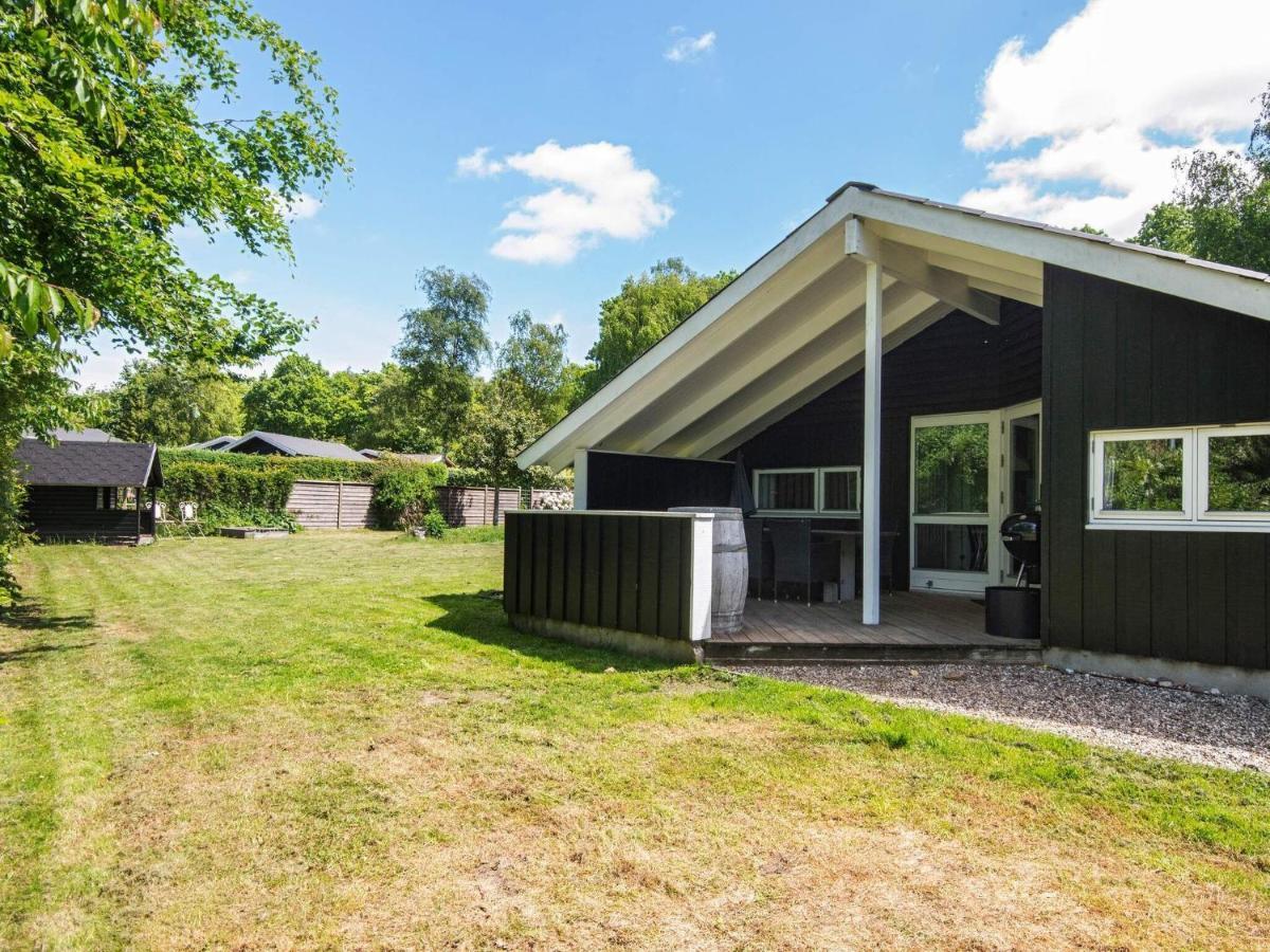 5 Person Holiday Home In B Rkop Egeskov  Zewnętrze zdjęcie