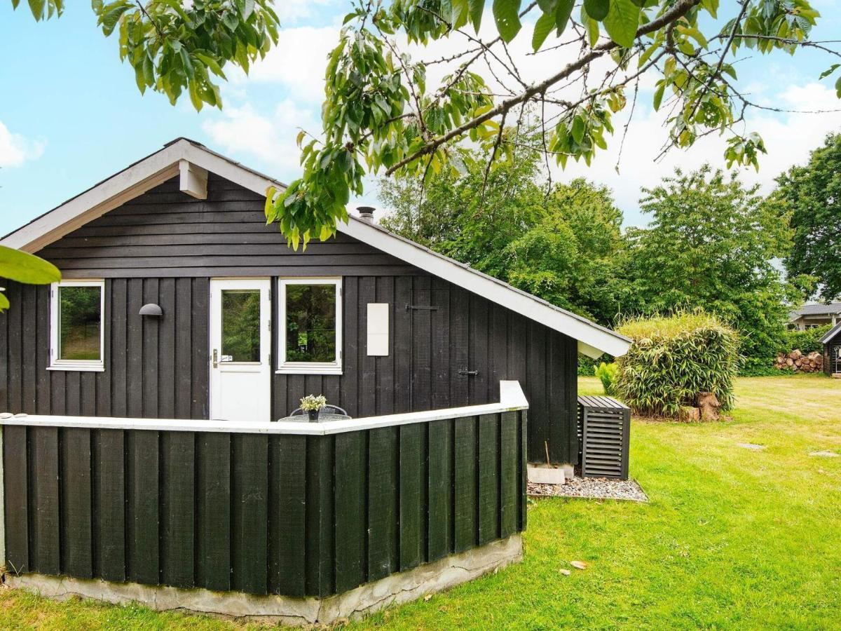 5 Person Holiday Home In B Rkop Egeskov  Zewnętrze zdjęcie